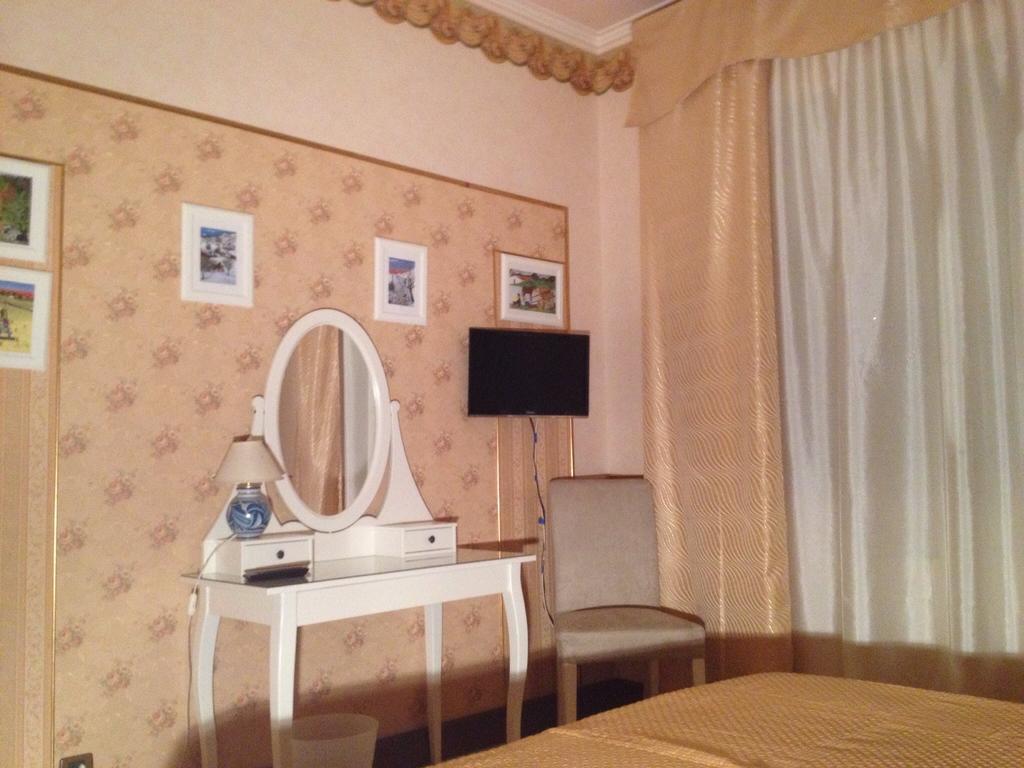 B&B Il Bagolaro Dell'Etna Sant'Agata Li Battiati Kamer foto