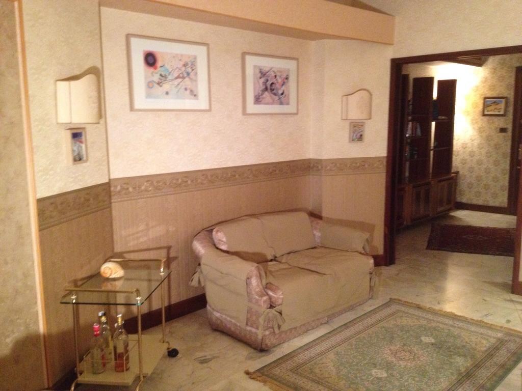 B&B Il Bagolaro Dell'Etna Sant'Agata Li Battiati Buitenkant foto