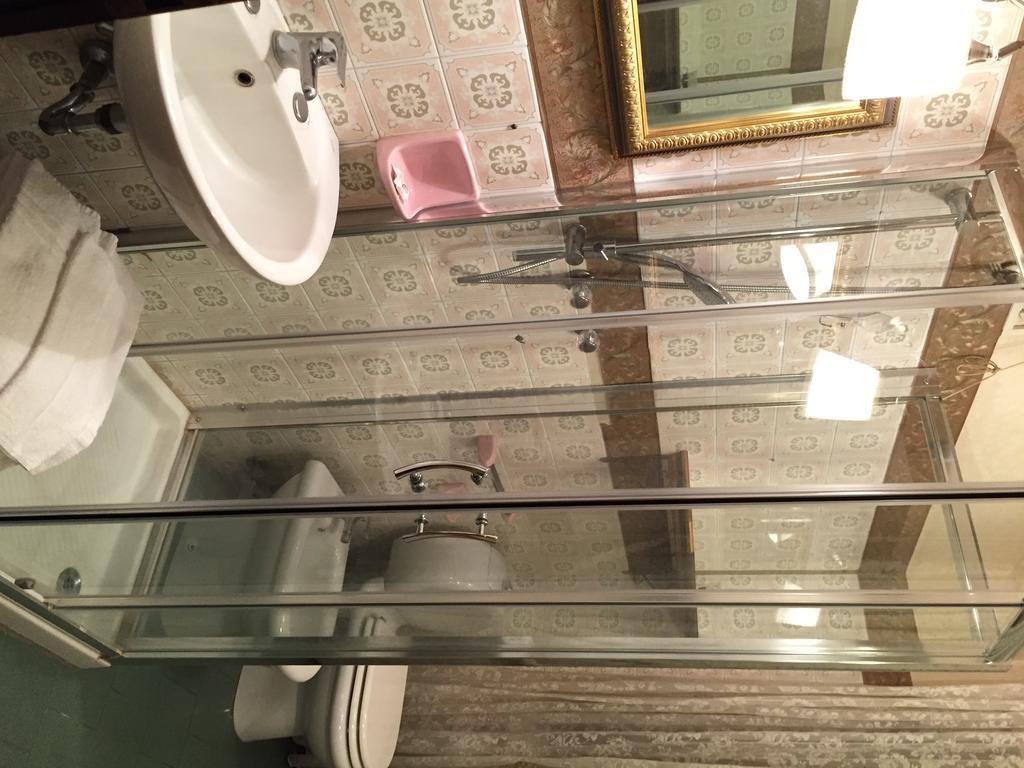 B&B Il Bagolaro Dell'Etna Sant'Agata Li Battiati Kamer foto